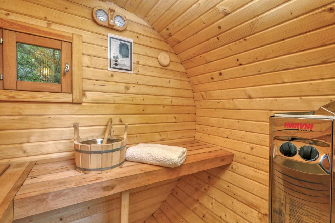 Seepark Kirchheim Ferienhaus Bei Vera Mit Sauna Kirchheim (Hessen) Exterior foto